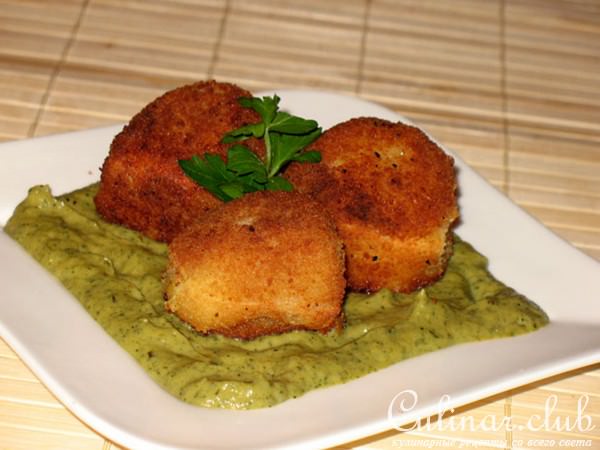      (Crocchette con crema verde) 