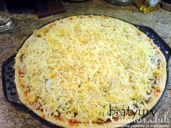 Pizza Hawaii con funghi 