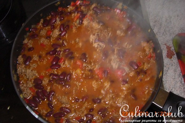    (Chili con carne) 