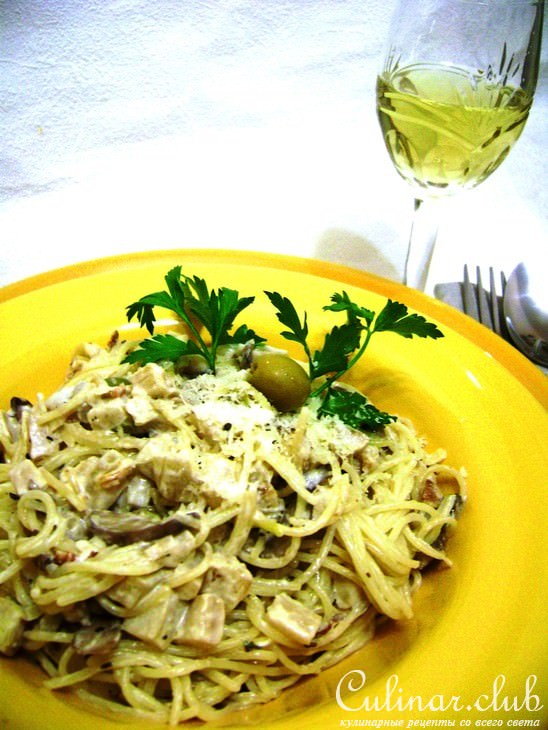         . Capellini with eggplant and mushrooms. 