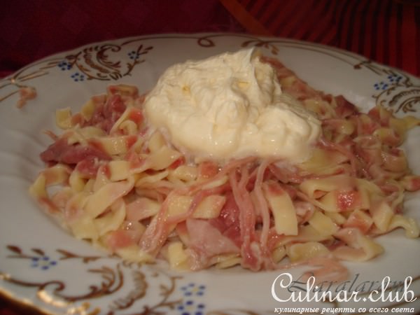 Pasta freska con Crema -     