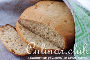 Хлеб с картофельным пюре и зеленым луком