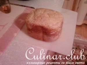 Хлеб из кабачкового теста с жареным луком и томатом. Для ХП