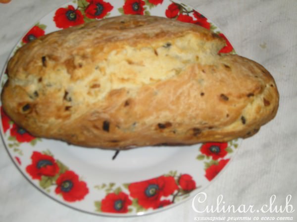 Итальянский хлеб с маслинами и луком 