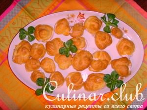 Petits choux или маленькие заварные пирожные с копчёным лососем