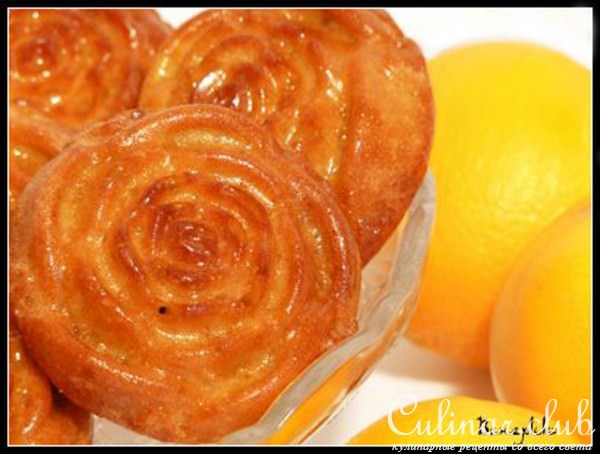   (Orange Kugelhopf Cakes) 