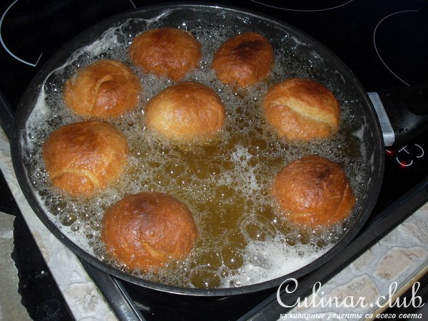    (Berliner  Krapfen) 