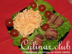 Мясные рулетики в беконе с аппетитным салатом