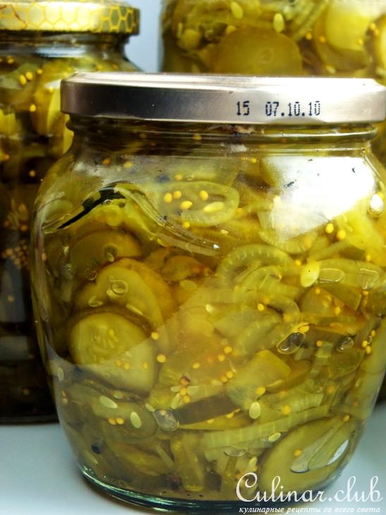      (Bread and butter pickles) 