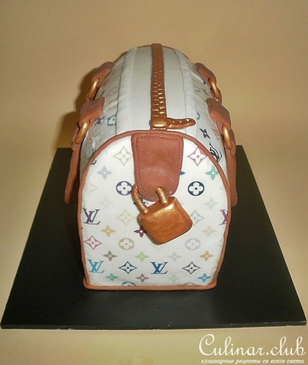   + - Louis Vuitton 