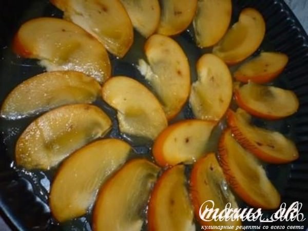   (Tarte Tatin)  . 