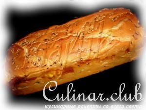 Сырный хлеб-пирог с начинкой