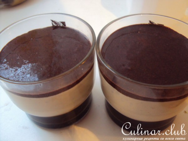      (Panna cotta colombienne, expresso et chocolat) 